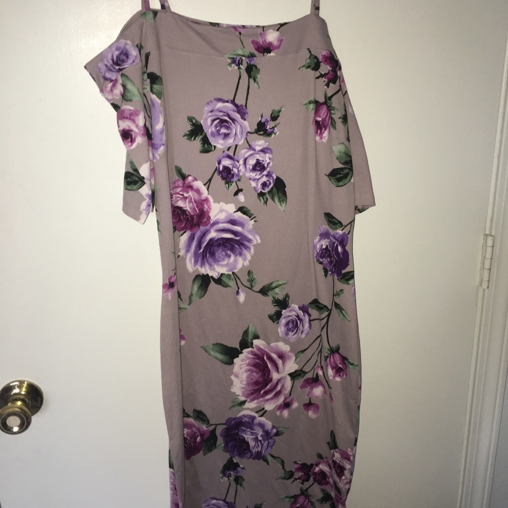 off the shoulder slim dress